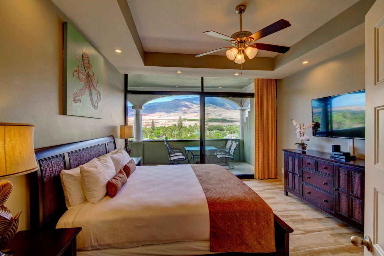 Lahaina Shores Beach Resort Exterior photo