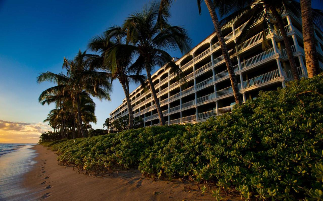 Lahaina Shores Beach Resort Exterior photo